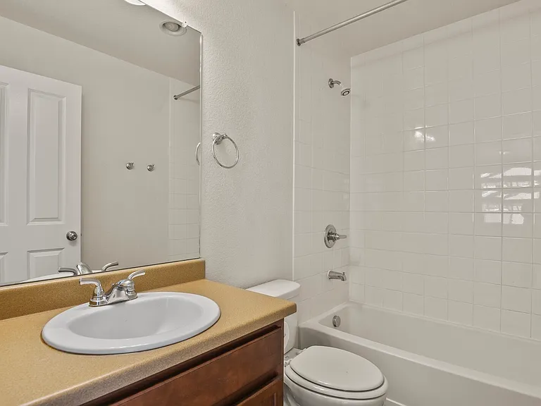 4424 Vindaloo Dr — Photo 5