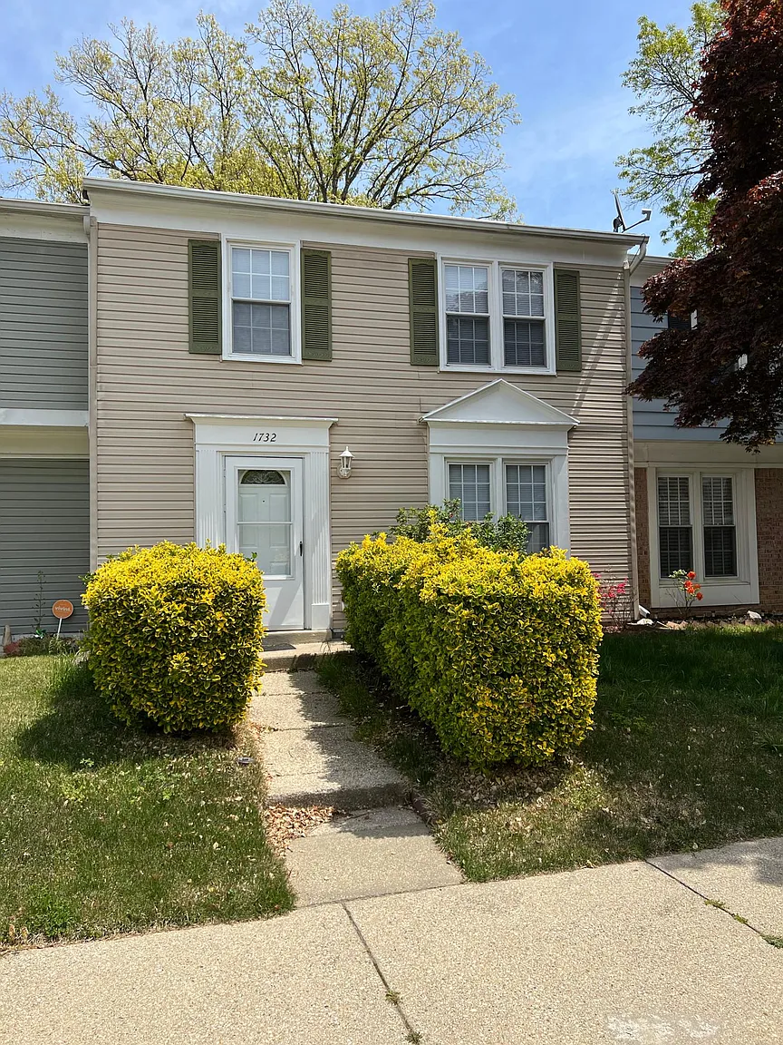 1732 Brightwell Ct photo 1