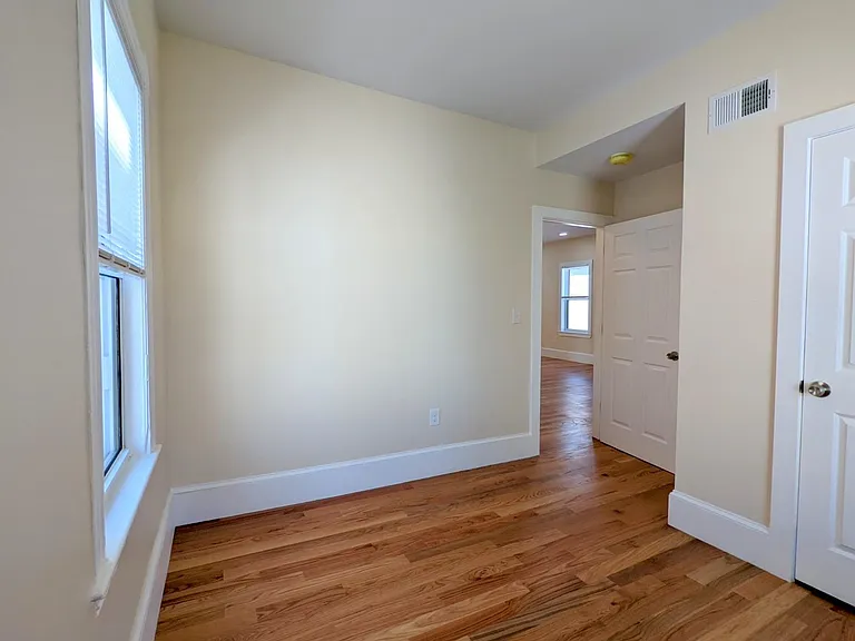 73 Merriam St #2 — Photo 15