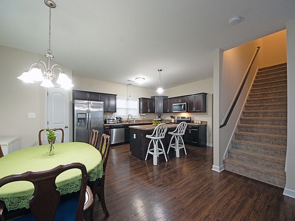 5th image of 523 New Hanover Trl
