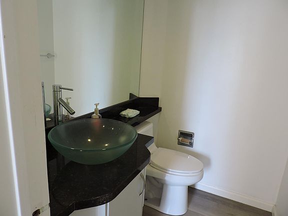 powder room