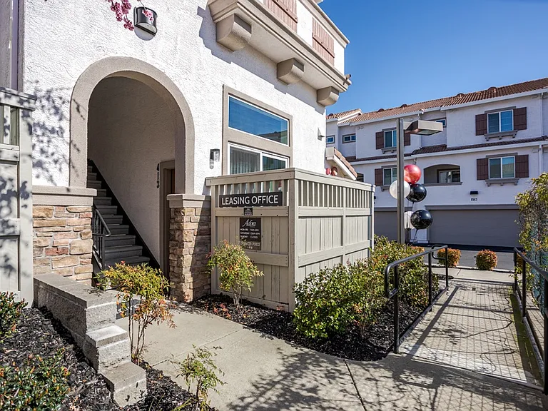 Adora Townhomes — Photo 26