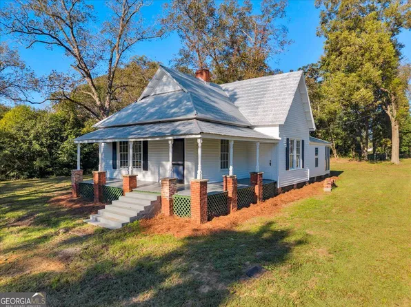 247 3rd St, Danville, GA 31017