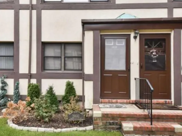 266 Cherry Valley Avenue N #A-1, Garden City, NY 11530