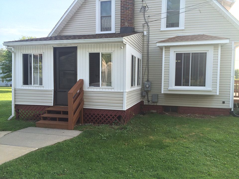 Side porch - main entry
