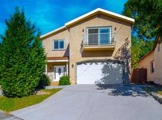 2911 Stevens St, La Crescenta, CA 91214