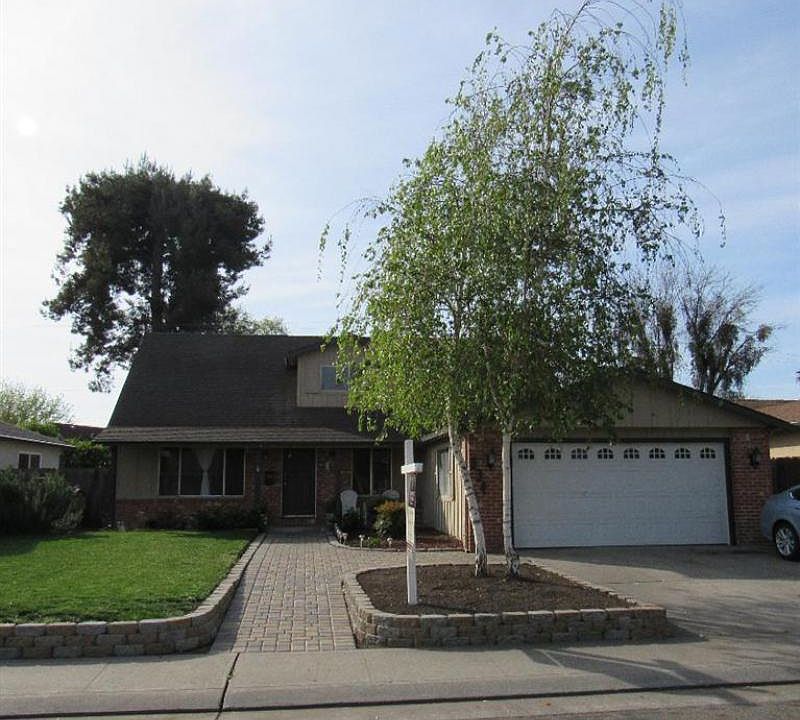 1st image of 834 E Banbury Dr