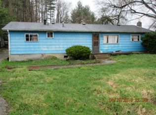 116 Dove Ln, Glen Morgan, WV 25813