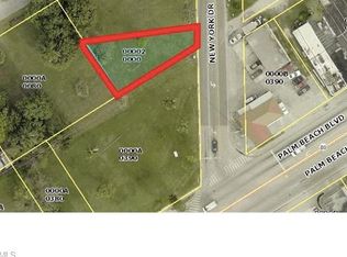 430 New York Dr, Fort Myers, FL 33905
