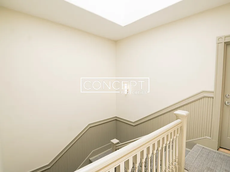 56-58 John F Kennedy St #4 — Photo 27