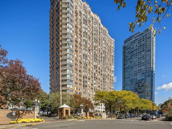 20 2nd Street image 17 of 17