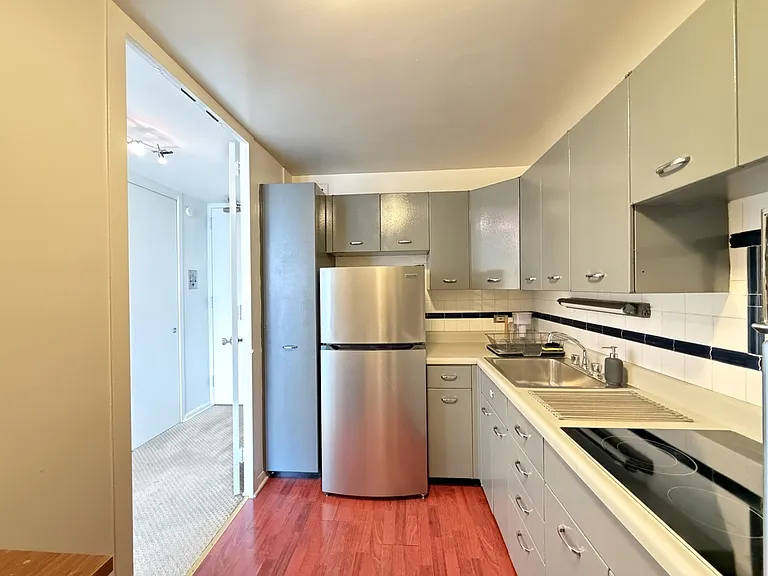 4800 Chicago Bch #S8081 — Photo 3