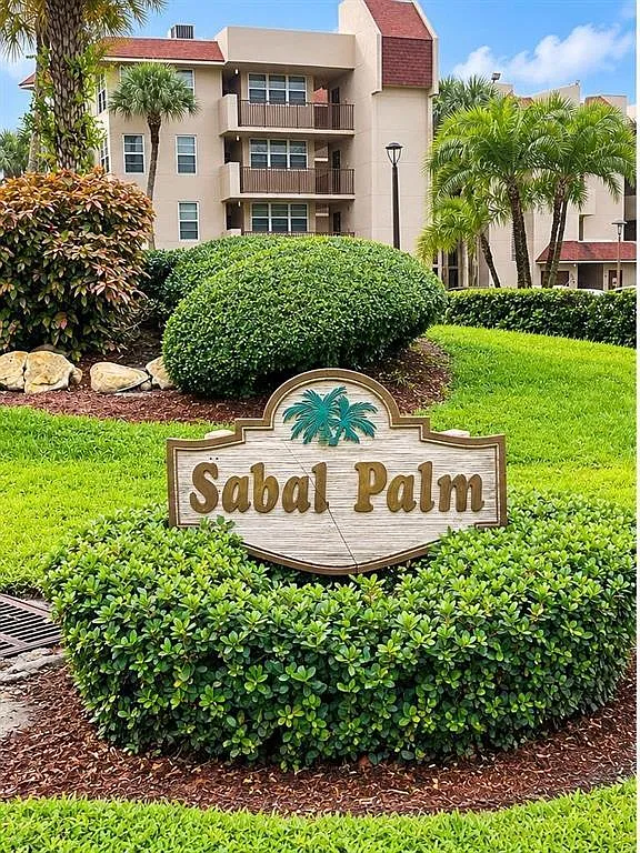 2 bed, 2.0 bath, 976 sqft, $2,300 — Photo 3