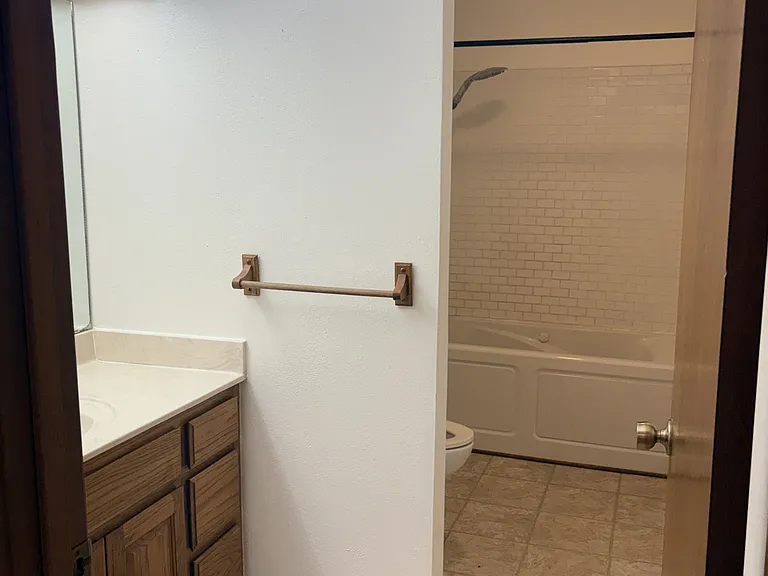 315 Partnership Rd — Photo 6