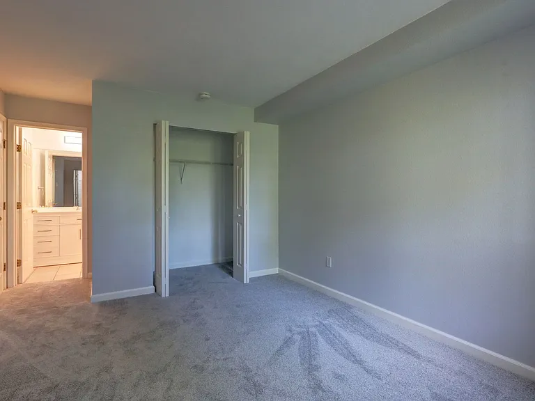 2630 118th Ave SE #6-203 — Photo 8