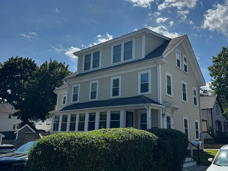 9 Cedar St