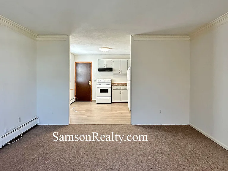 45 Woodward Ave #B — Photo 8