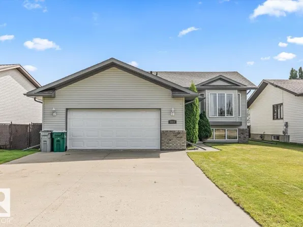 4423 56th Ave, Lamont, AB T0B 2R0