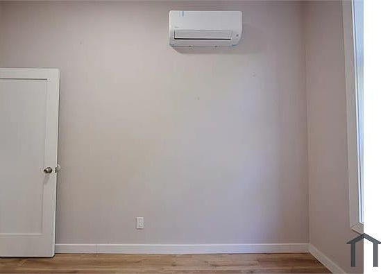 3rd image of 3612 Bronx Blvd #4D