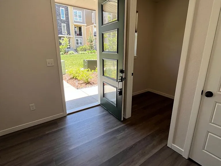2634 Mayotte Way — Photo 4