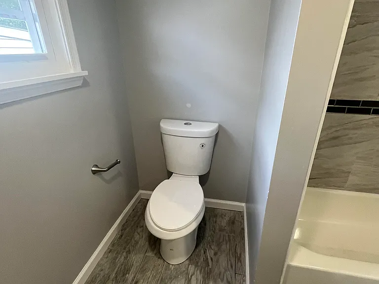 215 Church St #1A — Photo 12