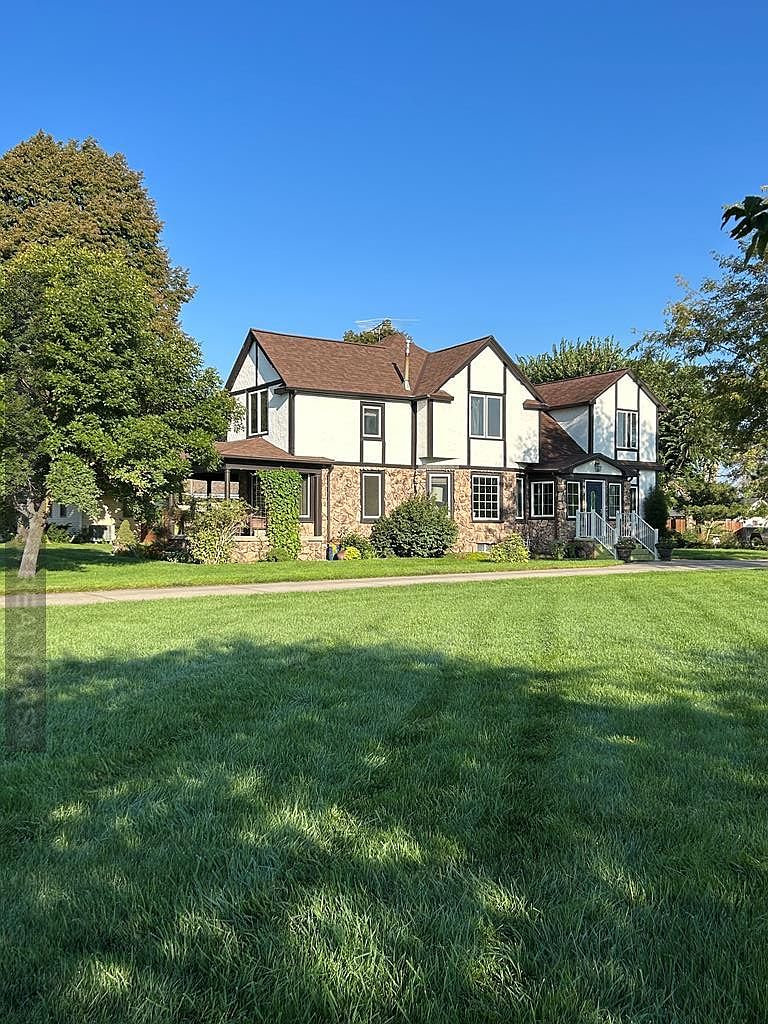 1511 28th St, Central City, NE 68826 Zillow