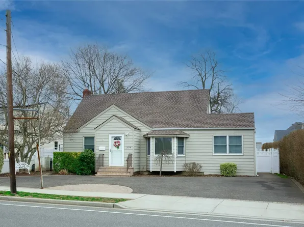 394 Broadway, Bethpage, NY 11714