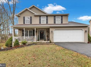 1060 Shelbourne Rd, Reading, PA 19606