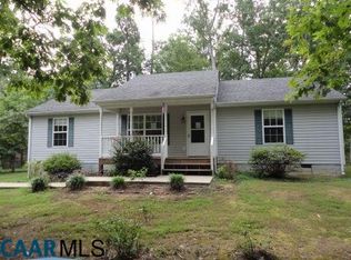 5 Tuscaroa Dr, Palmyra, VA 22963