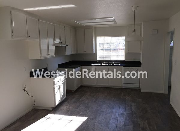 2nd image of 2629 Piedmont Ave