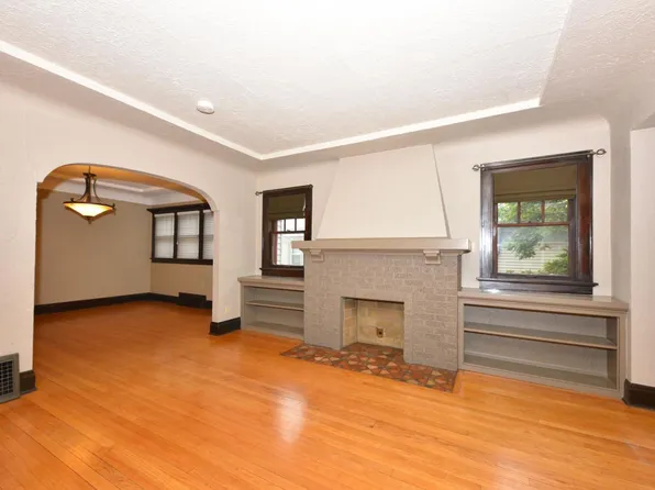 6506 Milwaukee Ave, Wauwatosa, WI 53213