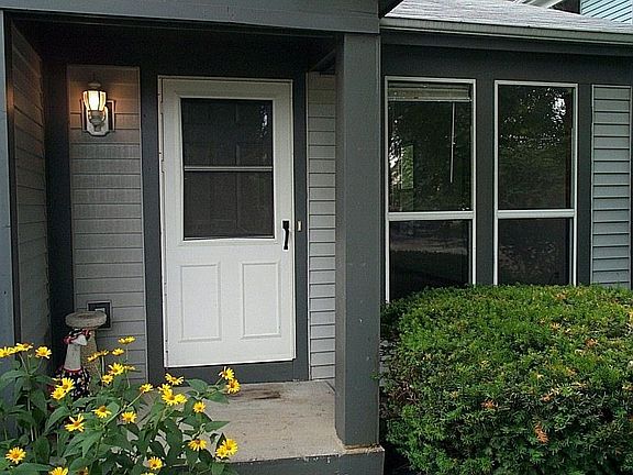 Covered porch at front entrance is very convenient.