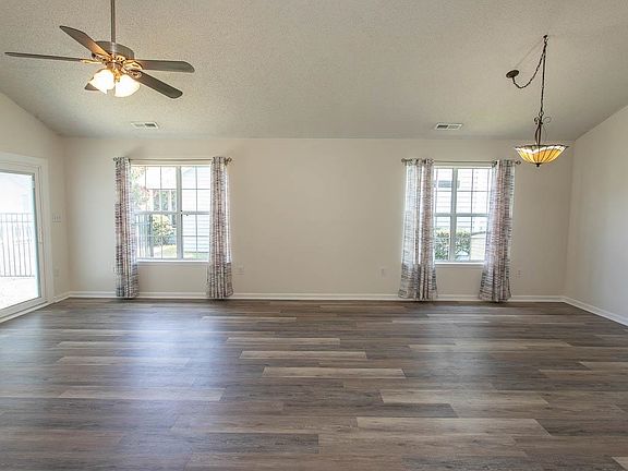 4th image of 116 Dry Gulley Ln.