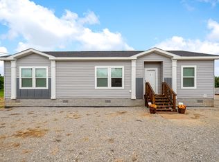 488 Point Ln, Walling, TN 38587