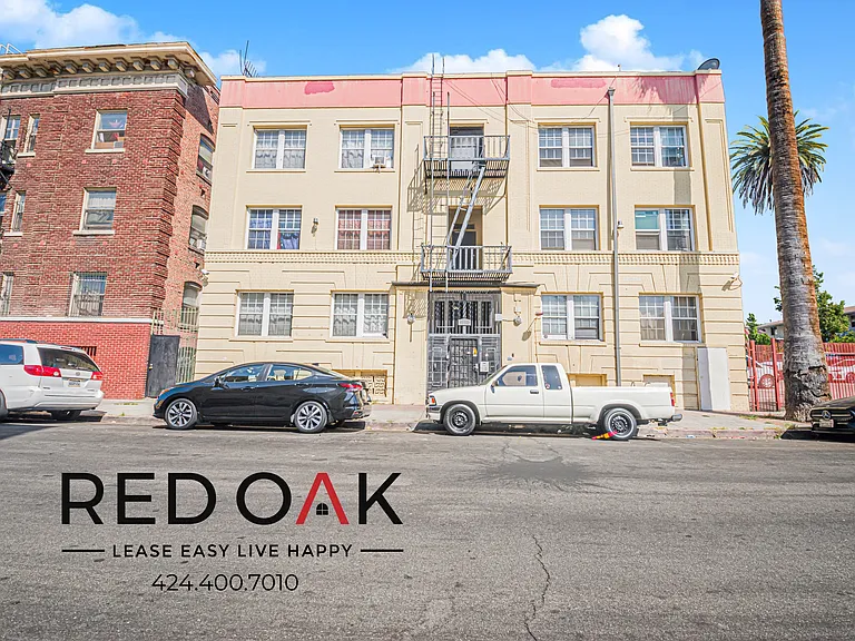 1110 S Lake St #103 — Photo 10