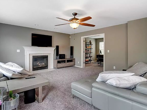 2nd image of 3414 Mary Teal Ln