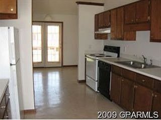 3rd image of 226 Wyndham Cir #A