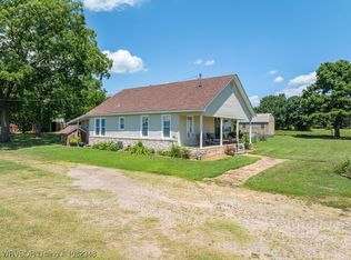 627 Parks Dr, Charleston, AR 72933