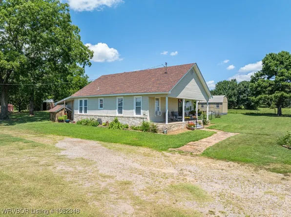 627 Parks Dr, Charleston, AR 72933