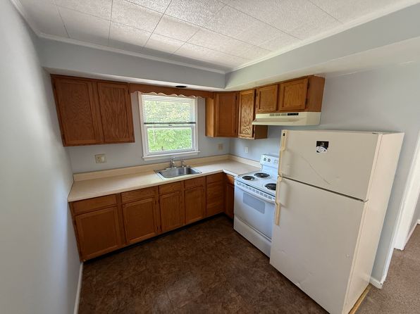 18 Hirst Ave #203124F2F