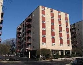 1st image of 1029 Des Plaines Ave #505