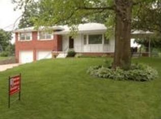 210 N 7th St, Springfield, NE 68059