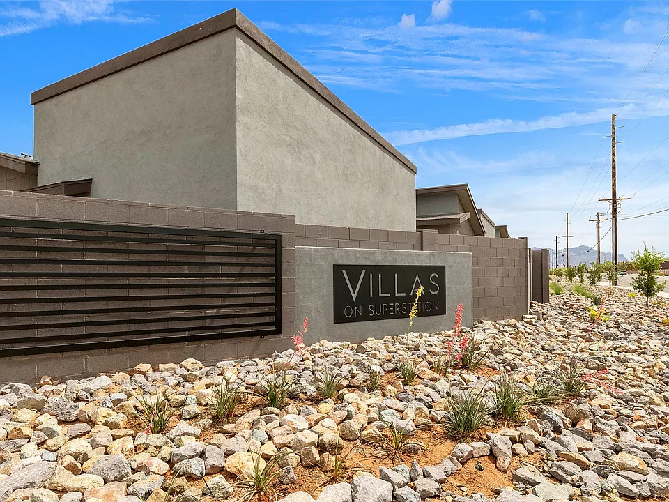 Villas on Superstition
