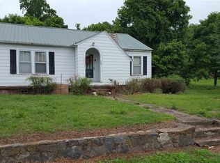 120 Edgebrook Pl SW, Lenoir, NC 28645