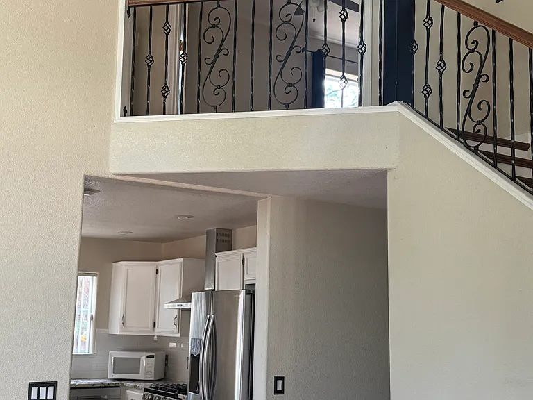 2559 S Rocking Horse Ln — Photo 23