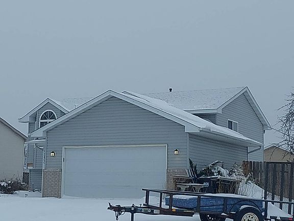 2nd image of 5400 Teal St