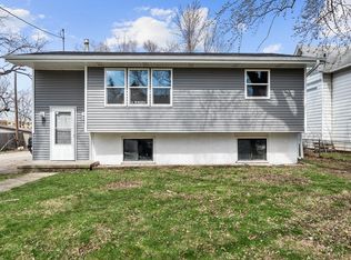 812 Filmore St, Des Moines, IA 50316