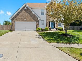 6931 Woodhaven Place Dr, Louisville, KY 40228