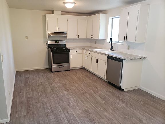 4th image of 307 Charlotte Ave