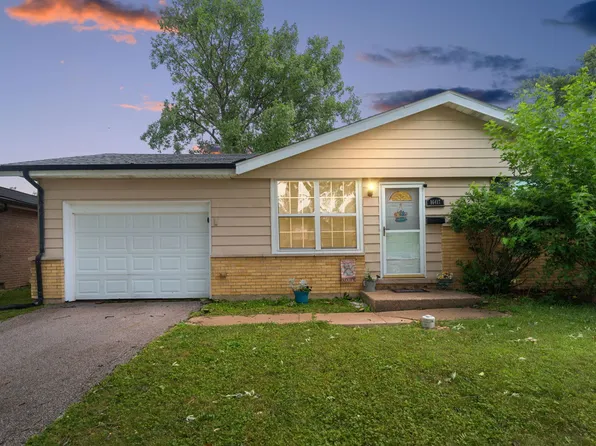 16417 Harold St, Oak Forest, IL 60452